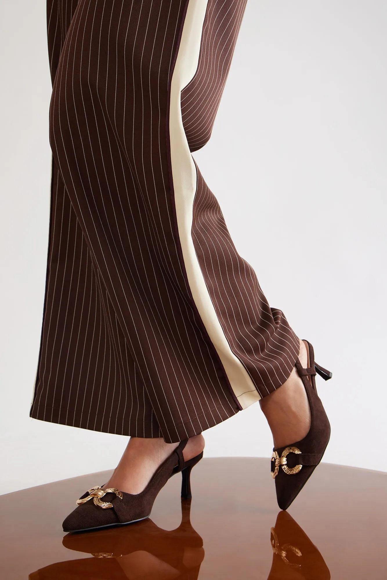 Aven Hardware Pumps - Brown