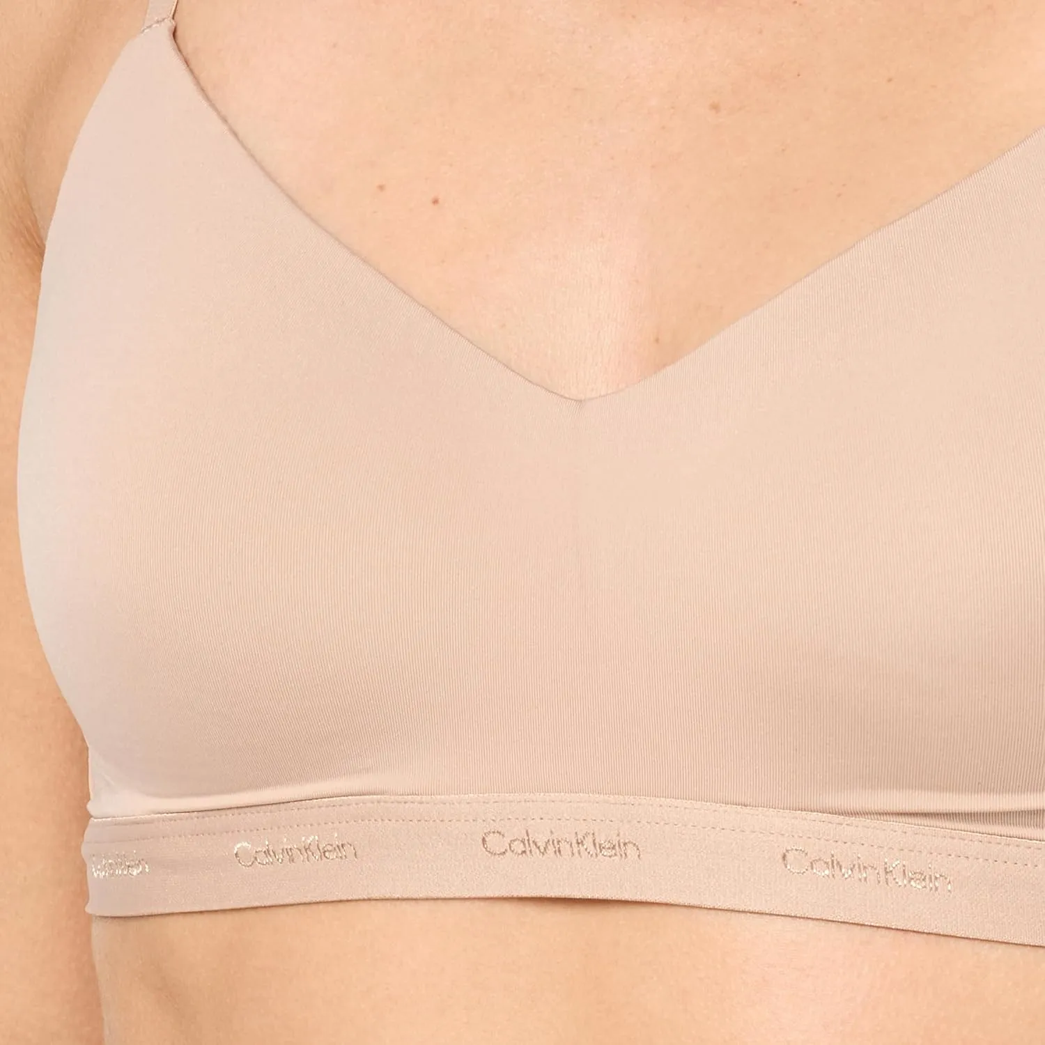 Calvin Klein Women's Form to Body Lightly Lined Bralette