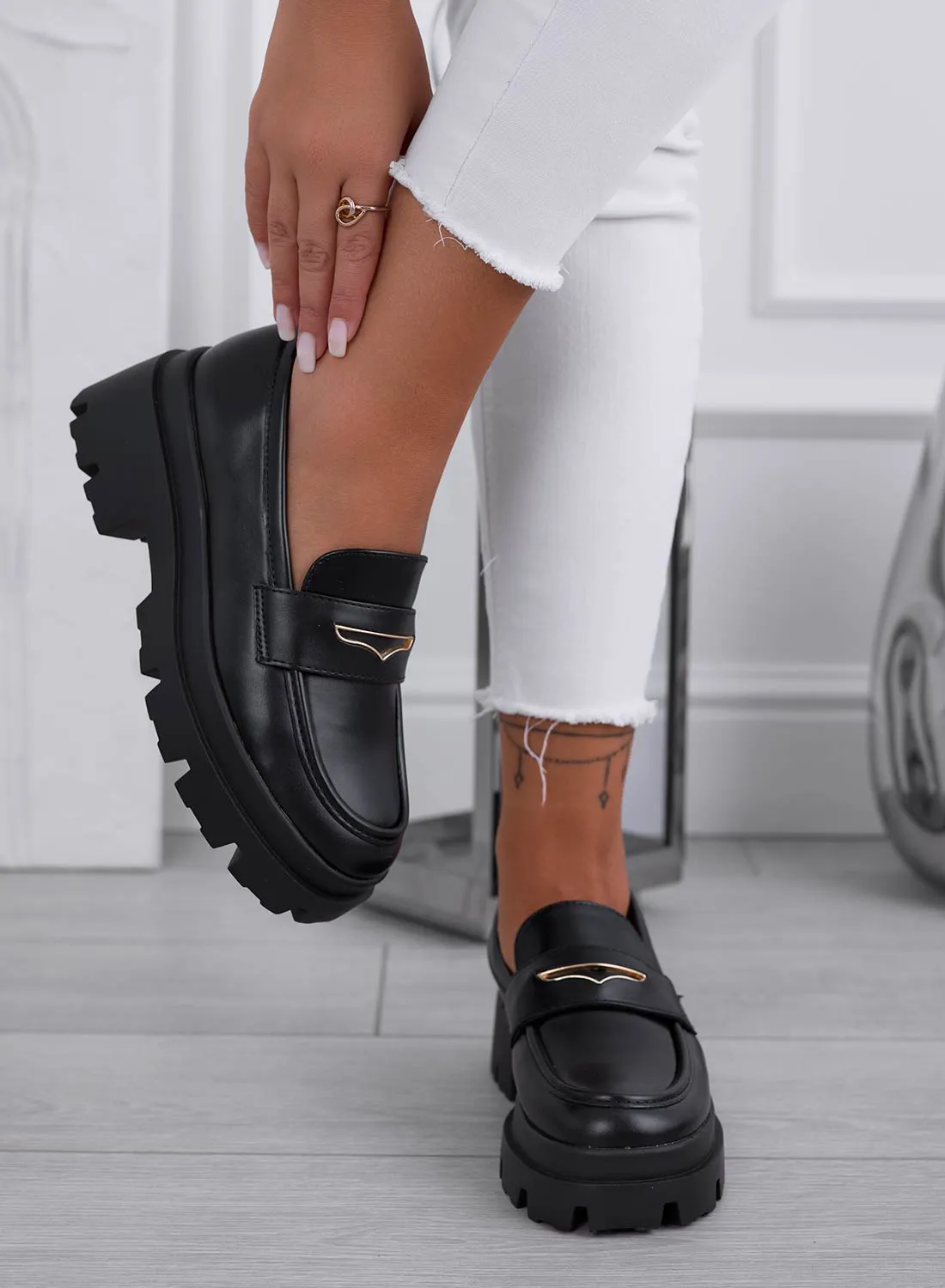 DARCY - Black platform loafers
