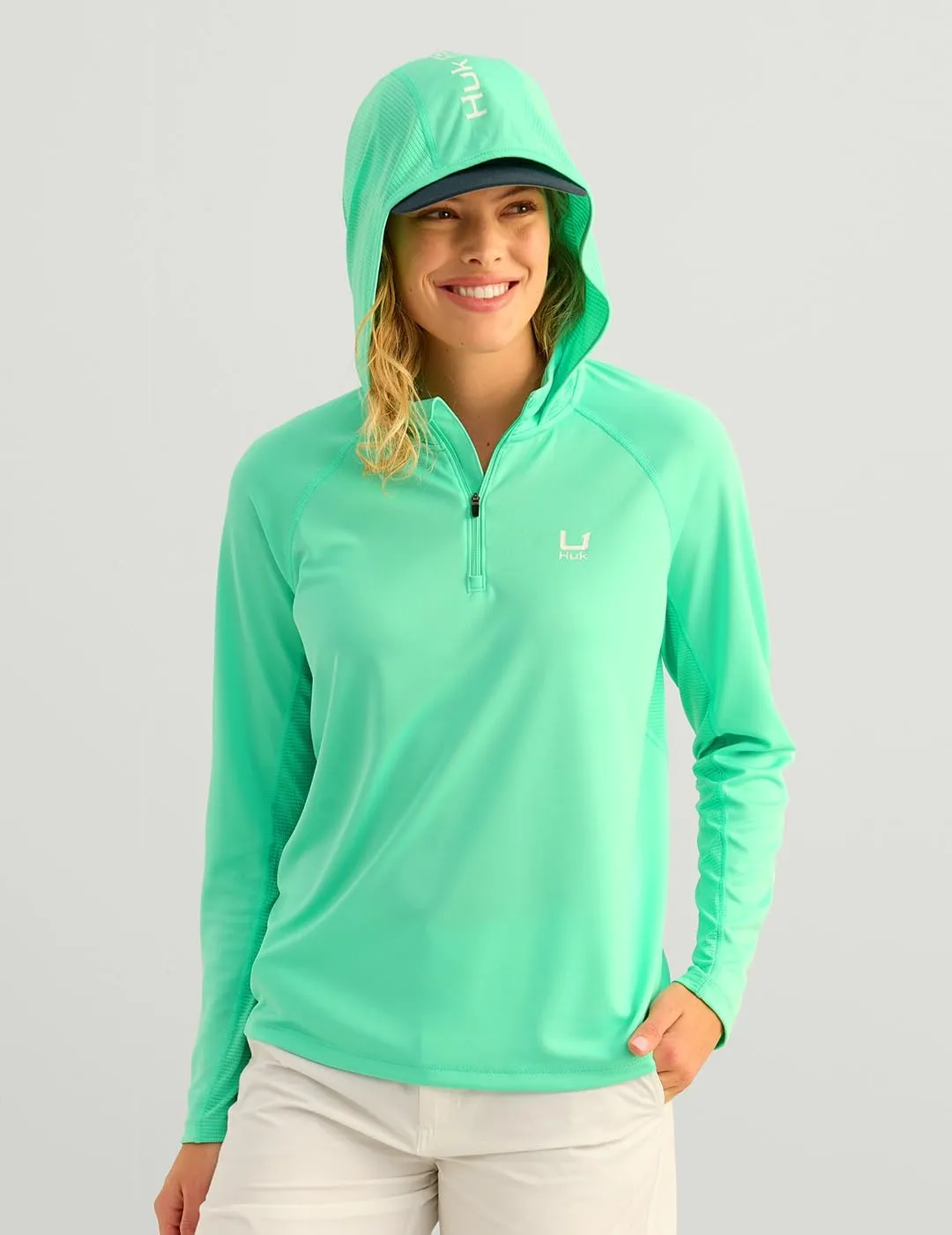 HUK Women's Icon Hoodie, Fishing Shirt with Sun Protection