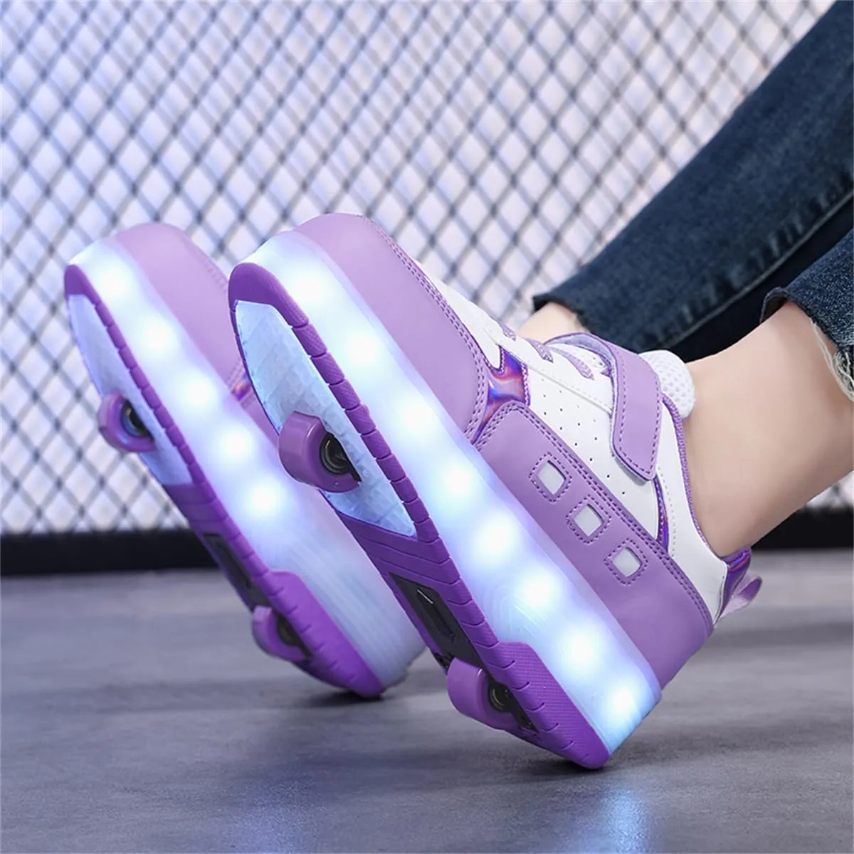 Roller Skate Shoes for Boys and Girls Kids LED Light Up Fashion Sneakers with Rechargeable and Detachable Wheels The Gift for Party Birthday Christmas Day