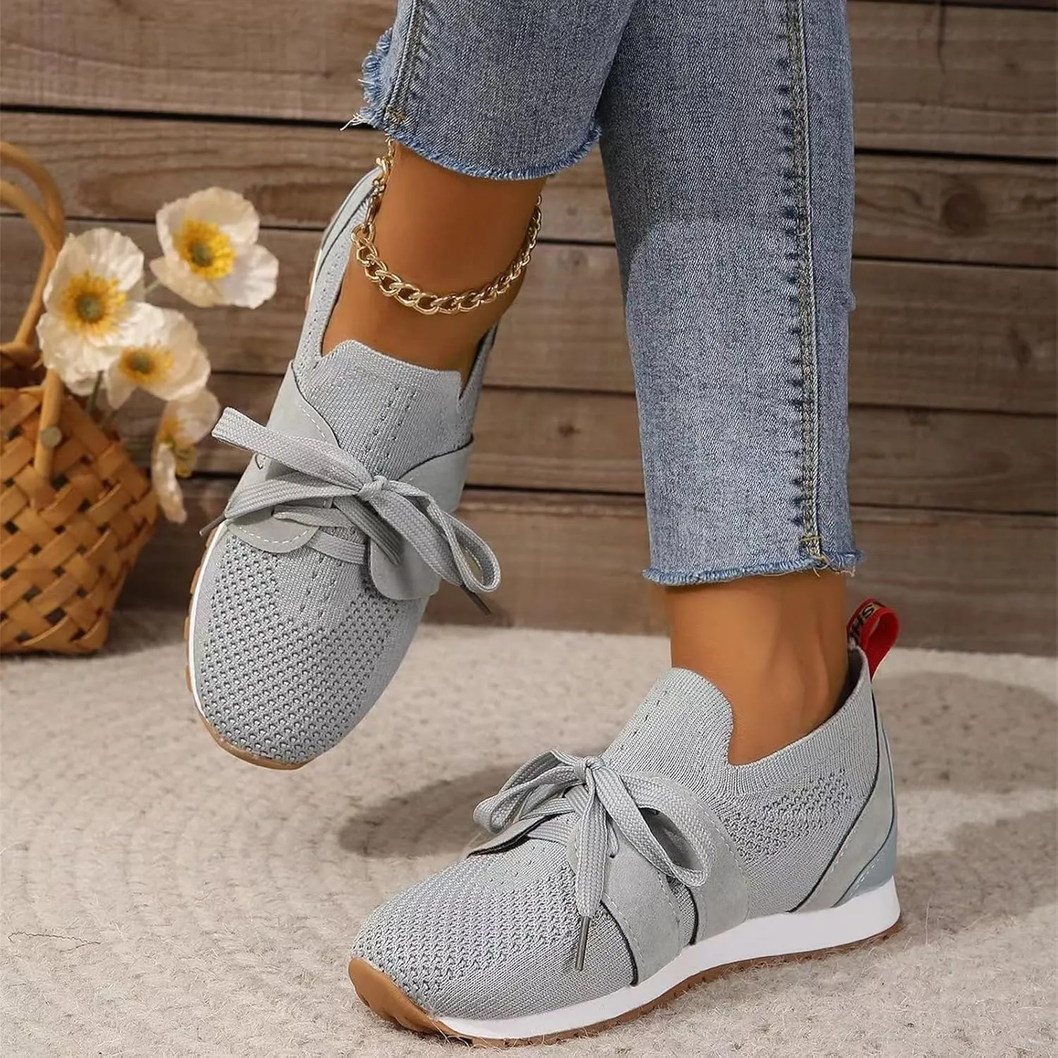 Slip On Sneakers Women Arch Support Walking Shoes Lightweight Running Jogging Classic Casual Athletic Tennis Shoes